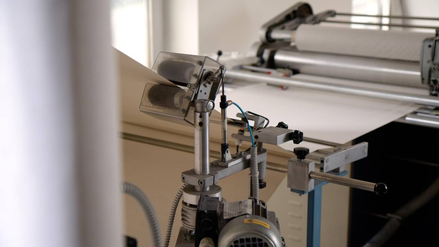 tinova-trapuntificio-copriletti-plaid-como-sbiecatura (2)